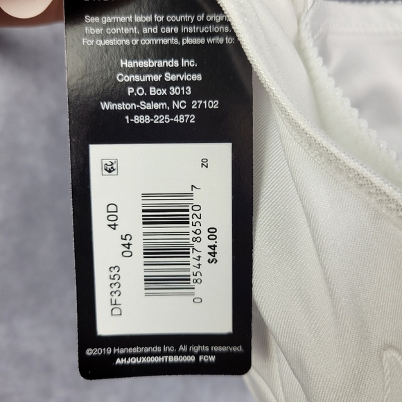 Bali® Live It Up® Full-Figure Seamless Underwire Bra Size 40D In white - Picture 4 of 13